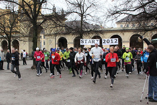 Start Neujahrslauf 2012 (Foto: Martin Schmitz)